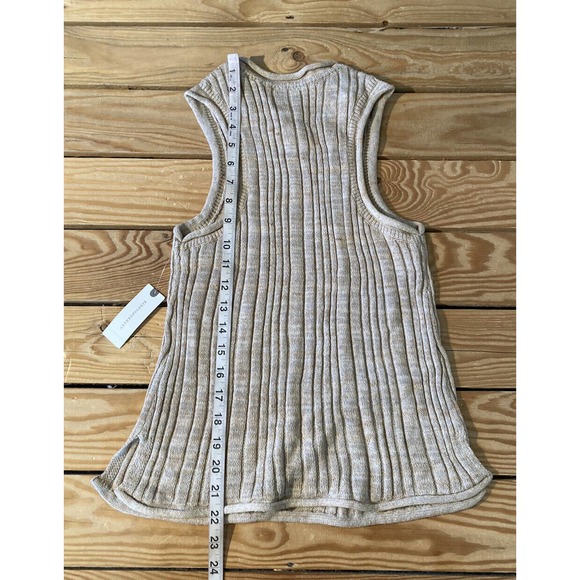 NWT Pilcro Women’s Beige Ribbed Sweater Vest Size XS MSRP $80 - Picture 7 of 8